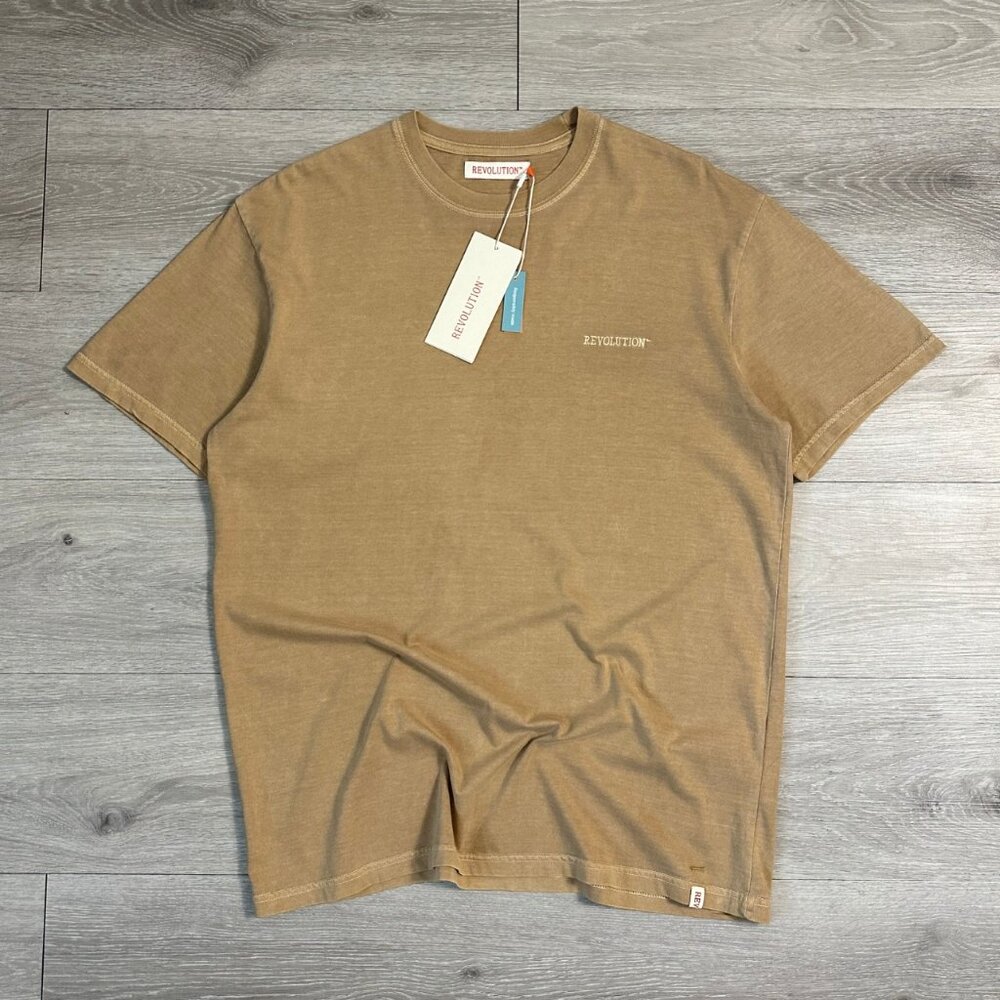 Sample NWT Revolution of 1995 - Men's Embroidered Logo Loose T-Shirt Size Large